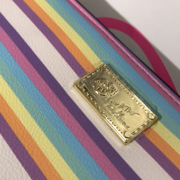 Betsey Johnson Wristlet Cat Rainbow wallet NWT - Picture 4 of 9